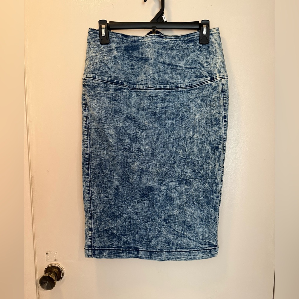Encore Jeans Blue Acid Wash Pencil Skirt